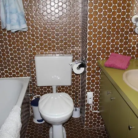 1 Haus Residenz Апартаменты *